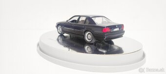 BMW 7 e38 - 4