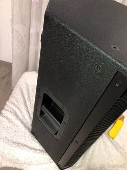 Electro Voice EKX-15 - 4