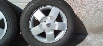 Renault Megane 2 Pneu. - 4