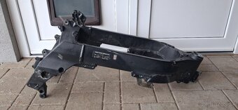 SUZUKI DL 650 Vstrom - 4