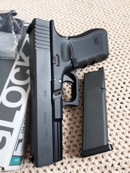 GLOCK 17 Gen4 Umarex REZERVÁCIA - 4