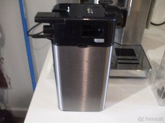 Predam Delonghi ESAM 6900 najlepši automat kavovar - 4