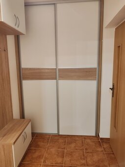 3 - izbový moderný byt s klímou Brezová pod Bradlom - 4