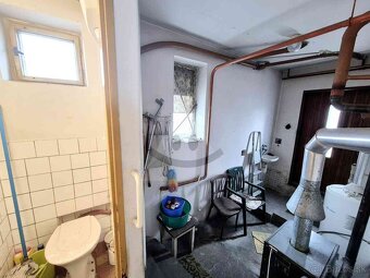 Priestranný 4-izbový dom s vedľajšou budovou Gabčíkovo - 4