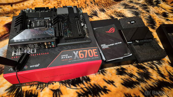 X670E + AMD 7950X3D - 4
