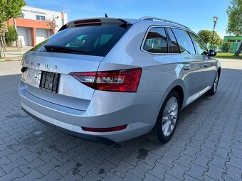 Škoda Superb Combi 2.0 TDI SCR Style DSG - 4