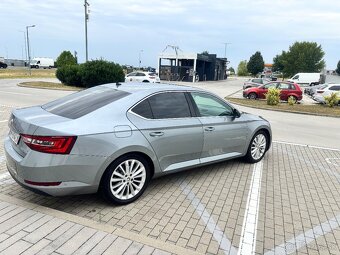Skoda superb - 4