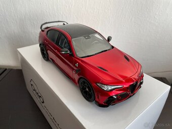 2x Alfa Romeo Giulia - GTAm a Quadrofoglio - 1:18 Ottomobile - 4