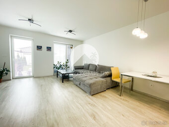 Reality KOMPLEX s.r.o. Vám ponúka NA PREDAJ štýlový dvojpodl - 4