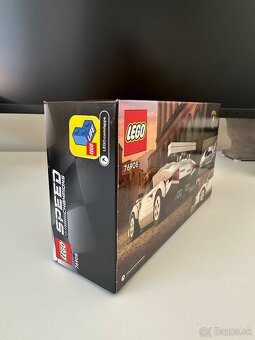 LEGO® 76908 Speed Champions Lamborghini Countach - 4