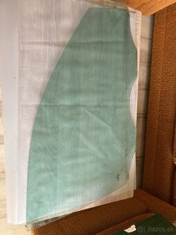 Predám okno na polo 9n - 4