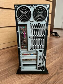 Retro herny pocitac na Windows XP - 4