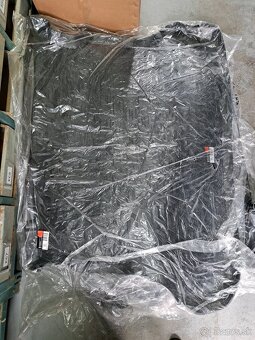 Predám gumové vaničky do kufra - 4