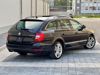 ŠKODA SUPERB 125kW 4X4 DSG - 4