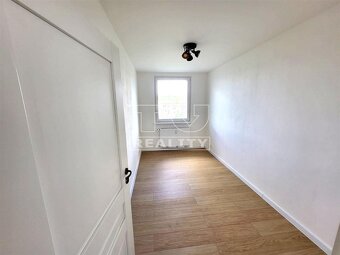 3+1 IZBOVÝ BYT, ŽILINA-SOLINKY, KOMPLET REKONŠTRUKCIA,... - 4