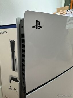 PlayStation 5 Slim - 4