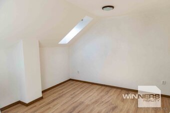 Na prenájom 2 izbový byt mimo centra mesta - 4