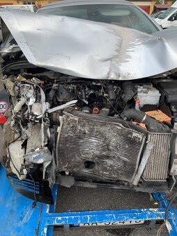 PREDÁM/ROZPREDÁM Peugeot 307 CC 2.0HDI - 4