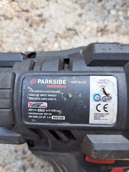 Parkside razovy uťahovak - 4