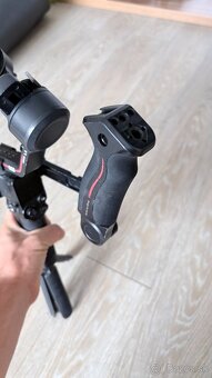 DJI RS3 Gimbal - 4