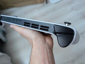 Lenovo Legion Go S v záruke - 4