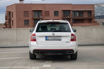 Škoda Octavia Combi 2.0 TDI DPF RS DSG - 4