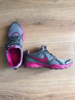 NIKE - dámske/dievčenské tenisky - 4