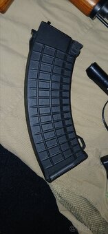 Predám airsoft AK47 - 4
