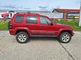 Jeep Cherokee 2.8 CRD 16V Sport - 4