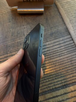 iPhone 12 64b Black - 4