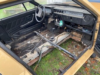 Skoda rapid 136 - 4