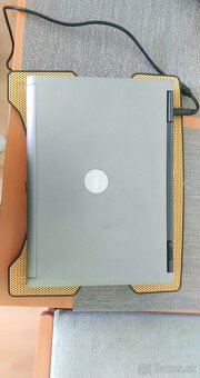 Predám Notebook Dell - 4