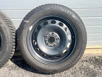 5x112 R16 + zánovné zimné pneu Goodyear - 4