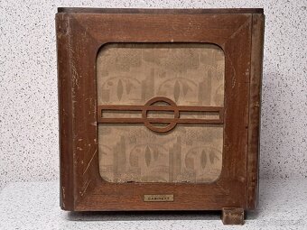 30 ROKY - REPRODUKTOR / Dr. NESPER CABINETT - 4