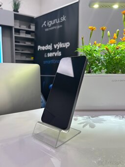 Samsung Galaxy S24 - 4