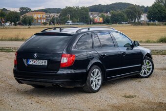 Škoda Superb Combi 3.6 FSI V6 4x4 Elegance DSG Aj na splátky - 4
