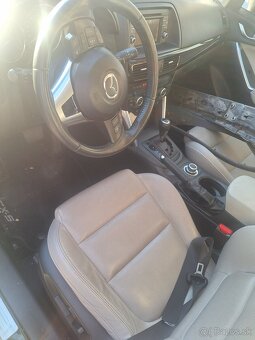Rozpredám mazda cx-5 2.2 diesel 129kw rv13 - 4