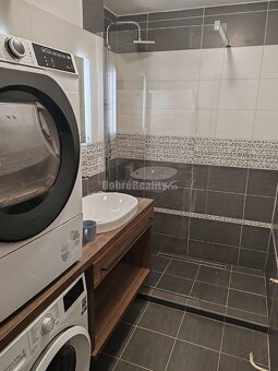 PRENÁJOM: VEĽKÝ 3 IZBOVÝ BYT S BALKÓNOM, CENTRUM - 4