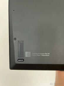Lenovo ThinkPad X1 Carbon Gen10 - 4
