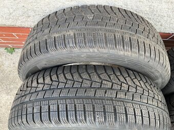 215/65 R17 Hankook zimné pneu. 4ks - 4