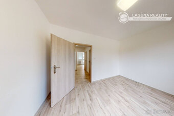 Byt 2+1 s loggiou (56 m2), sídl. Západ I. Sp. Nová Ves - 4