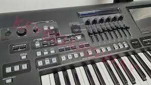 Yamaha genos1 - 4