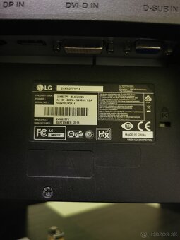 Predám monitor LG 24" 2015 - 4