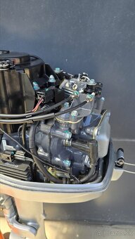 Predám závesný lodný motor Honda BF6 s označením 5 - 4