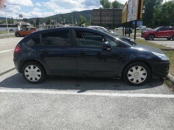 Predám Citroen C4 benzín 1.6 2009 - 4