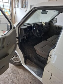 Volkswagen Transporter 2.5 KR - 4