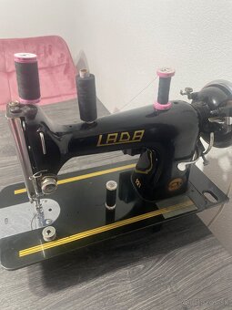 Šijací stroj - 4