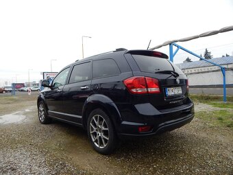 Fiat Freemont 2.0 16V MultiJet Urban - 4