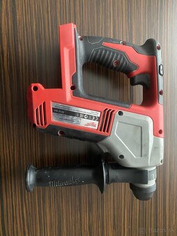 Milwaukee Aku kladivo SDS M18 BH - 4