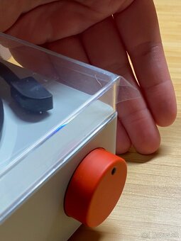 MOB VS-80 Speaker & Alarm Clock - 4